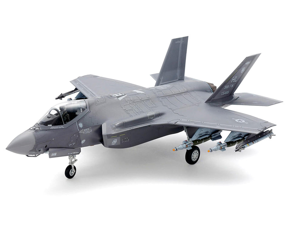 Tamiya 1/72 Lockheed Martin F-35A Lightning II Model Kit